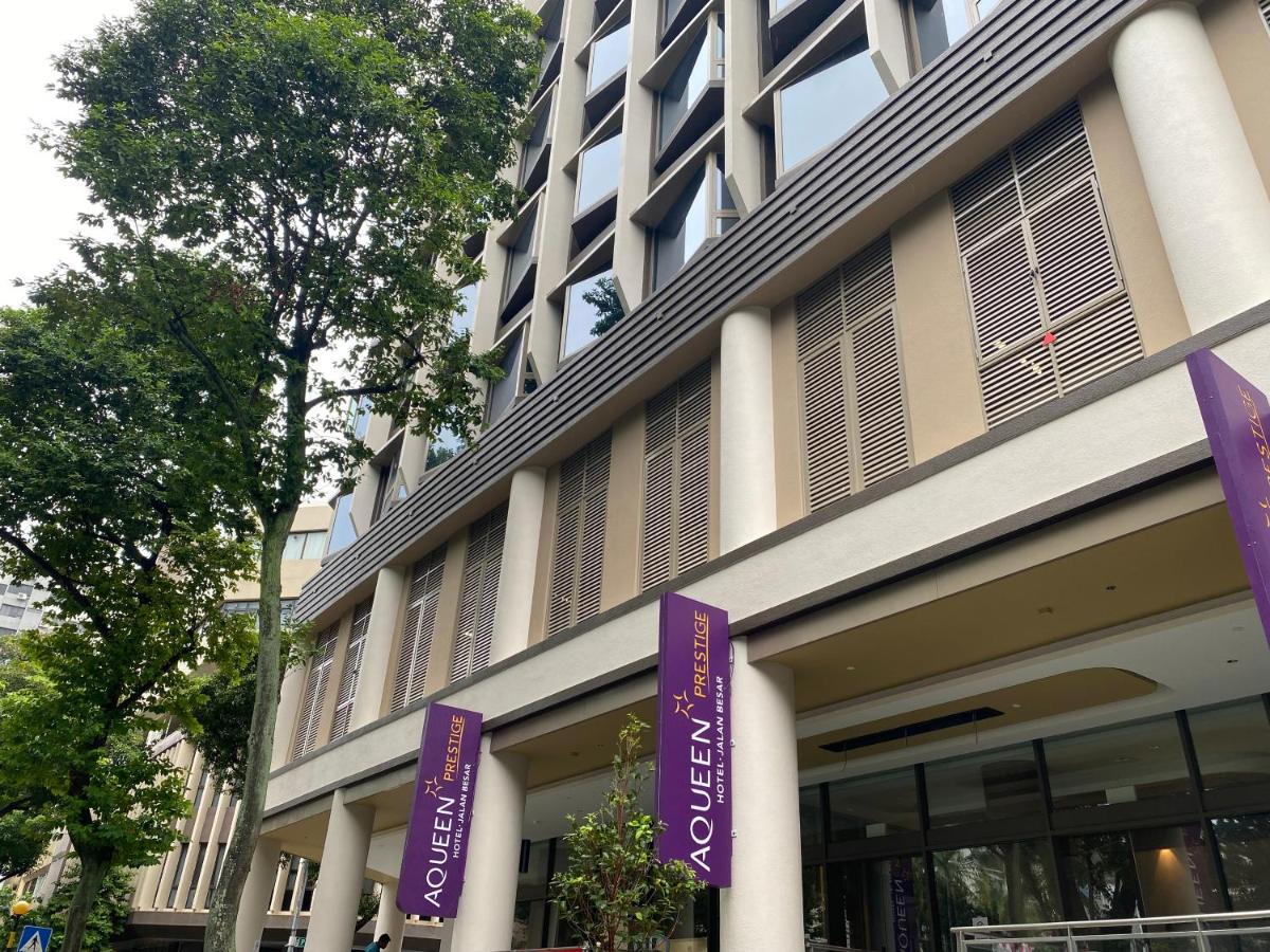 Aqueen Prestige Hotel Jalan Besar Szingapúr Kültér fotó