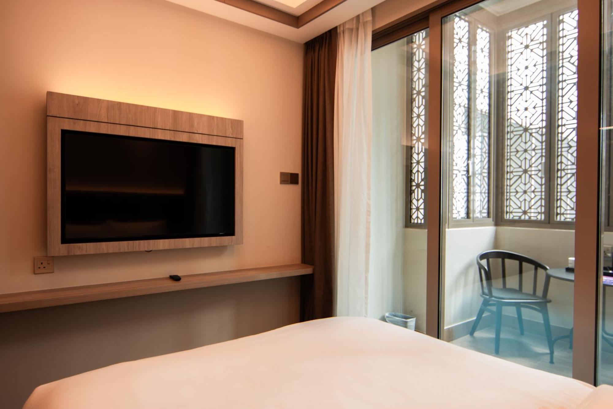 Aqueen Prestige Hotel Jalan Besar Szingapúr Kültér fotó
